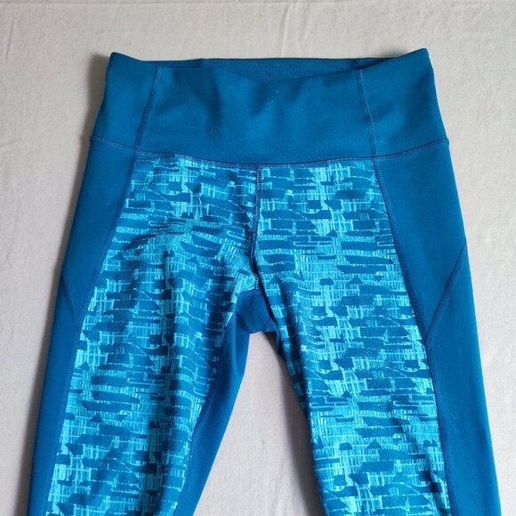 Under Armour Active wear leggings women's size 6 ? teal colour geometric pattern - Picture 2 of 9